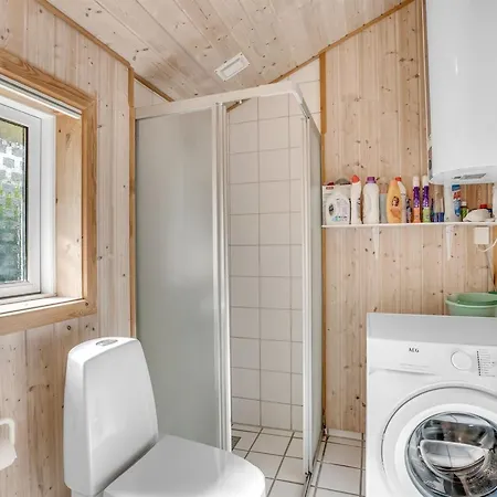 Semesterbostad Arnsten - 900m From The Sea By Interhome